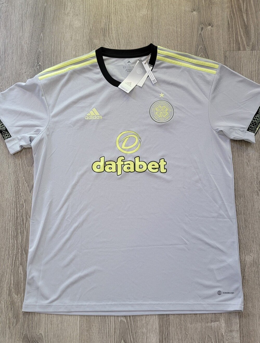 BRAND NEW Adidas 2022/2023 Celtic Third Authentic Jersey Men’s Size XL